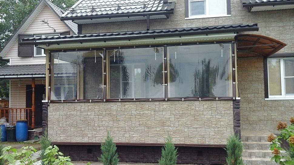 Мягкие окна для балкона